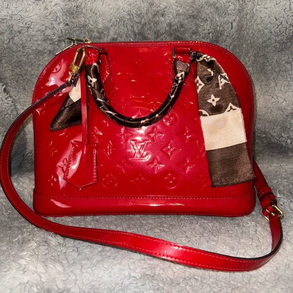 Gorgeous red Louis Vuitton Vernis Alma 2way - Picture 2 of 12